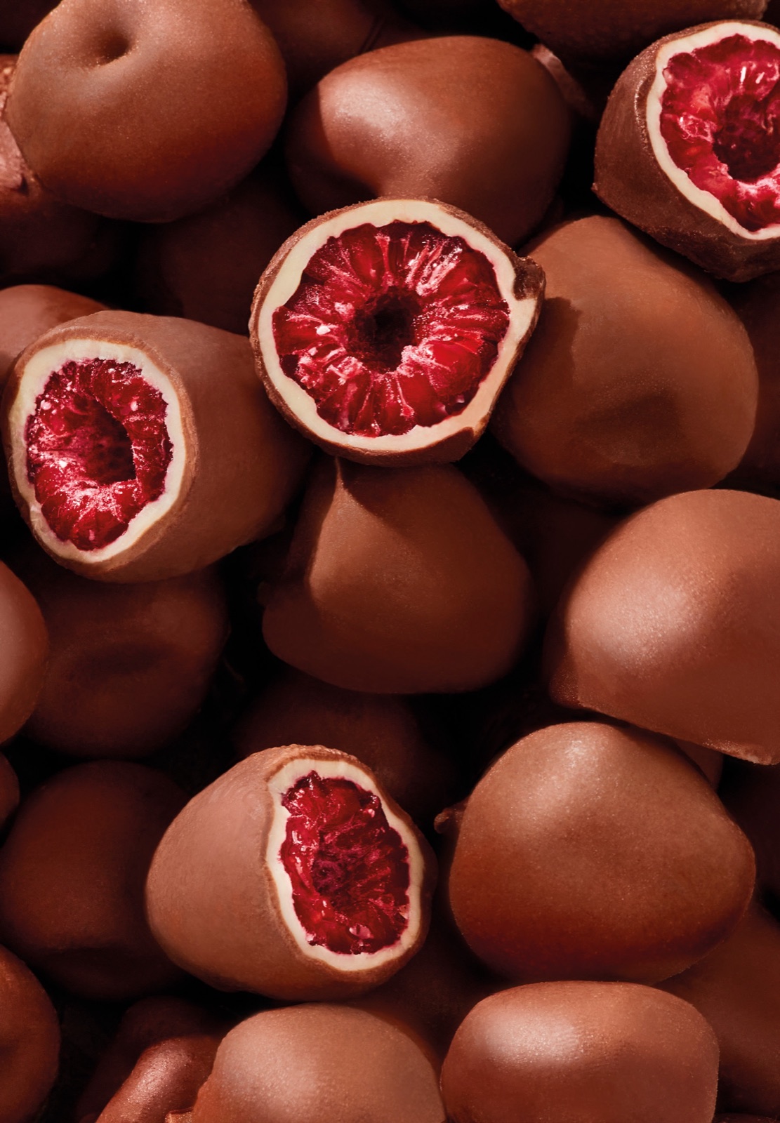 Franuí chocolate-covered frozen raspberries — CGC Global flagship brand